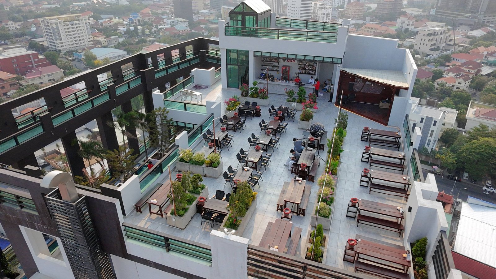 Angkea rooftop dining